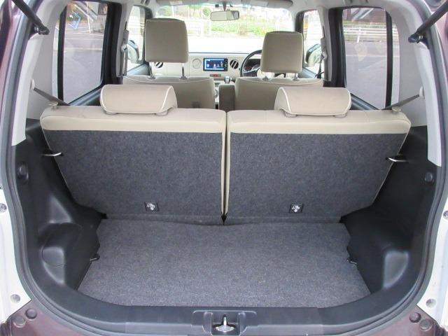 ルーフレール　禁煙車　Ｂｌｕｅｔｏｏｔｈナビ　フルセグ　ＥＴＣ　スマートキー　アイドリングストップ　電動格納ミラー　フォグランプ　オートエアコン　シートリフター　ＰＶガラス　タイミングチェーン