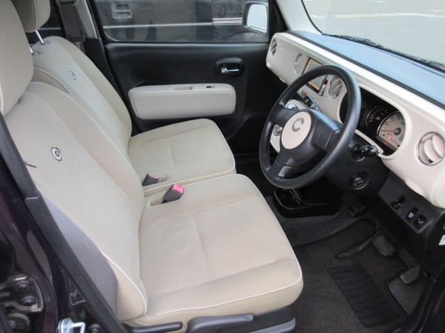 ルーフレール　禁煙車　Ｂｌｕｅｔｏｏｔｈナビ　フルセグ　ＥＴＣ　スマートキー　アイドリングストップ　電動格納ミラー　フォグランプ　オートエアコン　シートリフター　ＰＶガラス　タイミングチェーン