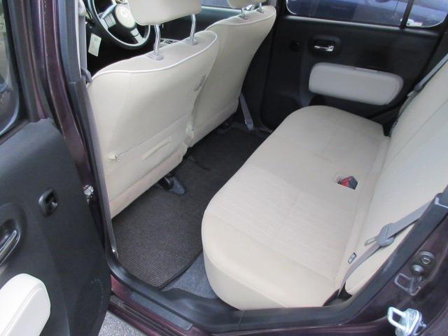 ルーフレール　禁煙車　Ｂｌｕｅｔｏｏｔｈナビ　フルセグ　ＥＴＣ　スマートキー　アイドリングストップ　電動格納ミラー　フォグランプ　オートエアコン　シートリフター　ＰＶガラス　タイミングチェーン