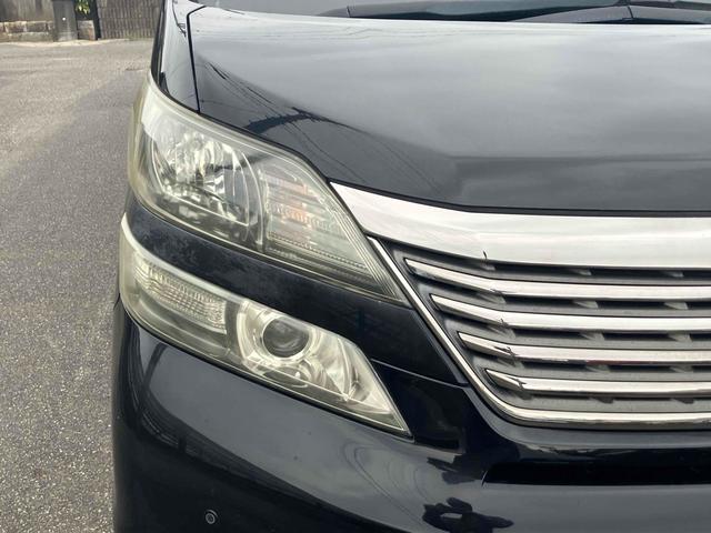 ヴェルファイア ２．４Ｚ　プラチナセレクションＩＩ　バックカメラ　ＴＶ　クリアランスソナー　両側電動スライドドア　ＨＩＤ　電動リアゲート　スマートキー　電動格納ミラー　３列シート　オットマン　ＣＶＴ　アルミホイール　盗難防止システム　衝突安全ボディ（60枚目）