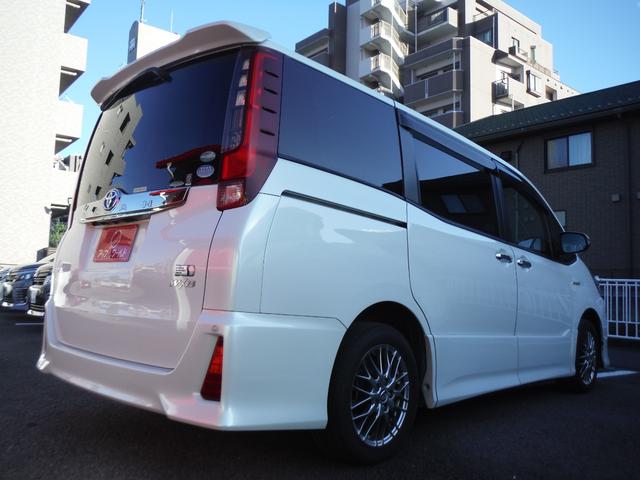 ノア ハイブリッドSi ダブルバイビー Bluetooth対応9インチフルセグナビ・後席12インチモニター・Bカメラ・ETC・ドラレコ・クルーズコントロール・両側電動スライドドア・PUSHスタート・スマートキー・LEDヘッド(12枚目)