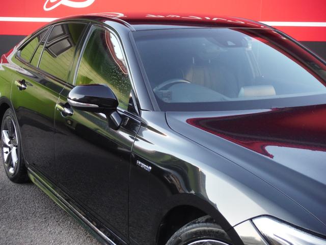 クラウンハイブリッド ＲＳアドバンス　黒革・シートヒーター・ベンチレータ・ステアリングヒーター・純正Ｂｌｕｅｔｏｏｔｈ対応フルセグナビ・バックカメラ・ＥＴＣ・ＢＳＭ・ＨＵＤ・３連ＬＥＤヘッド・４本出しマフラー・ＰＵＳＨスタート・スマートキ（3枚目）