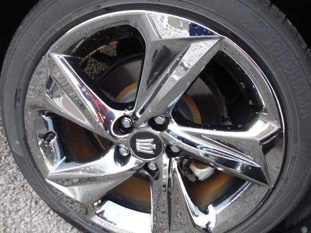 クラウンハイブリッド ＲＳアドバンス　黒革・シートヒーター・ベンチレータ・ステアリングヒーター・純正Ｂｌｕｅｔｏｏｔｈ対応フルセグナビ・バックカメラ・ＥＴＣ・ＢＳＭ・ＨＵＤ・３連ＬＥＤヘッド・４本出しマフラー・ＰＵＳＨスタート・スマートキ（30枚目）