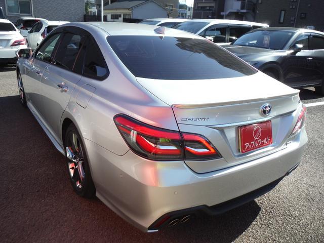 クラウンハイブリッド トヨタ純正フルセグナビ・パノラミッビューモニター・ハーフレザーシート・シートヒーター&ステリングヒーター・F/Rドラレコ・ETC・HUD・BSM・TOYOTAセーフティセンス・3眼LEDヘッド(8枚目)