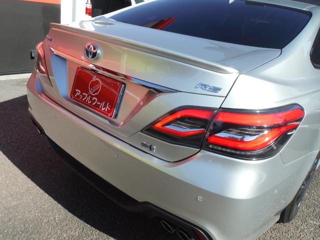 クラウンハイブリッド トヨタ純正フルセグナビ・パノラミッビューモニター・ハーフレザーシート・シートヒーター&ステリングヒーター・F/Rドラレコ・ETC・HUD・BSM・TOYOTAセーフティセンス・3眼LEDヘッド(11枚目)