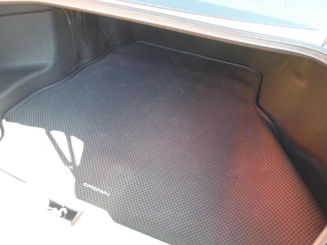 クラウンハイブリッド トヨタ純正フルセグナビ・パノラミッビューモニター・ハーフレザーシート・シートヒーター&ステリングヒーター・F/Rドラレコ・ETC・HUD・BSM・TOYOTAセーフティセンス・3眼LEDヘッド(16枚目)