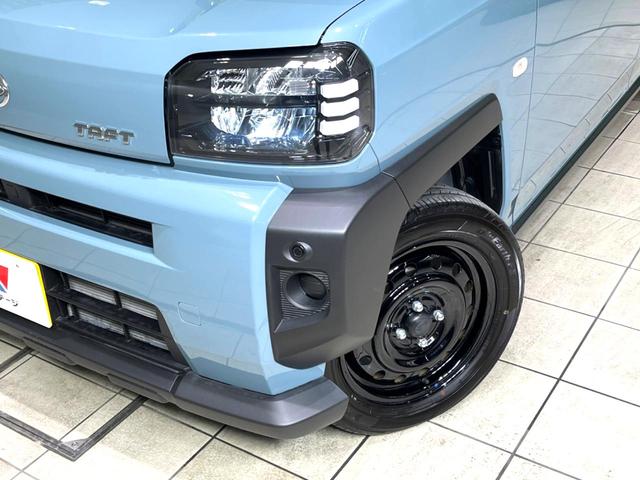 タフト Ｘ　ガラスルーフ　衝突被害軽減システム　禁煙車　コーナーセンサー　スマートキー　ＬＥＤヘッド　オートハイビーム　オートライト　オートエアコン　アイドリングストップ　横滑り防止装置　シガーソケット（12枚目）