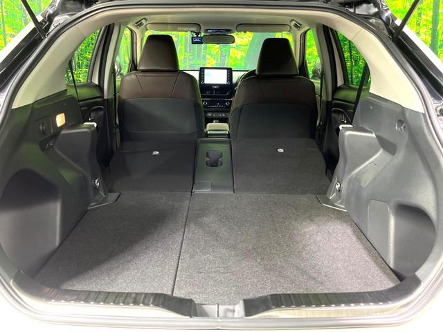 ヤリスクロス ハイブリッドＺ　純正ディスプレイオーディオ　バックカメラ　ｂｌｕｅｔｏｏｔｈ　ドラレコ　ＥＴＣ　ＬＥＤヘッド　禁煙車　レーダークルーズコントロール　オートライト　オートエアコン　スマートキー　電動格納ミラー（10枚目）
