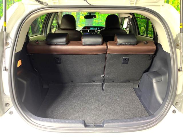 アクア Ｇ　モデリスタエアロ　純正ナビ　ｂｌｕｅｔｏｏｔｈ　フルセグ　ＥＴＣ　禁煙車　オートライト　オートエアコン　スマートキー　電動格納ミラー　シートリフター　ウインカー三ラー　バニティミラー（41枚目）
