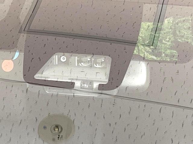 ヴォクシー ハイブリッドZS 煌II 両側電動ドア 純正9型ナビ バックカメラ 両側電動スライドドア 禁煙車 コーナーセンサー スマートキー LEDヘッド ETC2.0 クルコン オートハイビーム オートライト オートエアコン(3枚目)