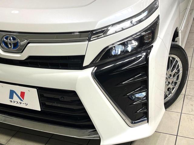 ヴォクシー ハイブリッドZS 煌II 両側電動ドア 純正9型ナビ バックカメラ 両側電動スライドドア 禁煙車 コーナーセンサー スマートキー LEDヘッド ETC2.0 クルコン オートハイビーム オートライト オートエアコン(13枚目)