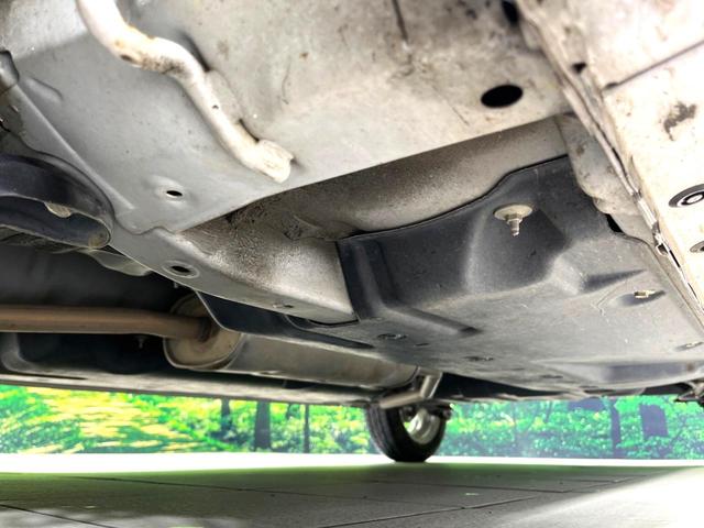 ミライース X SA 衝突軽減 アイドリングストップ 電動格納ミラー バニティミラー 横滑り防止装置 ヘッドライドレベライザー シガーソケット 純正14インチアル三ホイール プライバシーガラス ドアバイザー(21枚目)