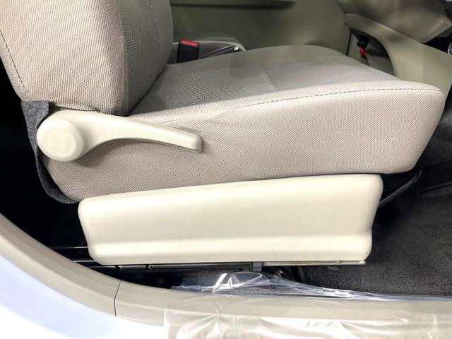 ミライース X SA 衝突軽減 アイドリングストップ 電動格納ミラー バニティミラー 横滑り防止装置 ヘッドライドレベライザー シガーソケット 純正14インチアル三ホイール プライバシーガラス ドアバイザー(45枚目)