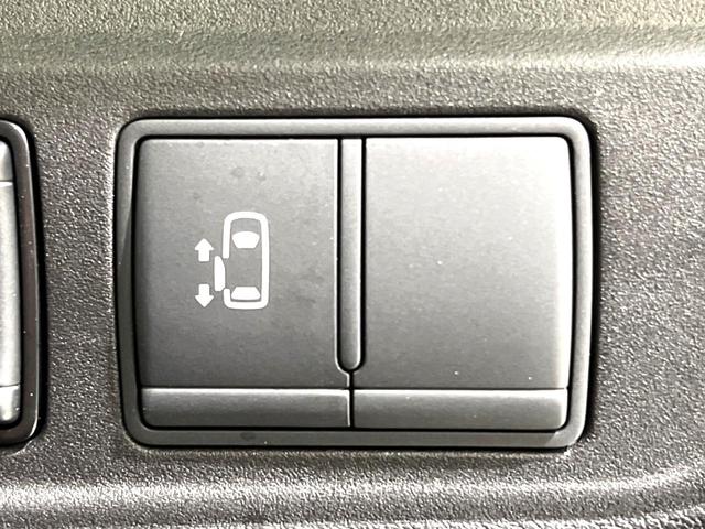 セレナ ハイウェイスター 電動スライドドア 純正9型ナビ バックカメラ bluetooth フルセグ ドラレコ ETC 禁煙車 クルーズコントロール オートライト オートエアコン スマートキー 電動格納ミラー(7枚目)