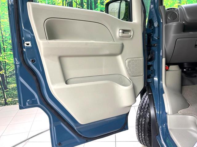 エブリイ ＰＡリミテッド　衝突軽減　コーナーセンサー　車線逸脱警報　アイドリングストップ　横滑り防止装置　ヘッドライドレベライザー　シガーソケット　プライバシーガラス　パワーウィンドウ（56枚目）