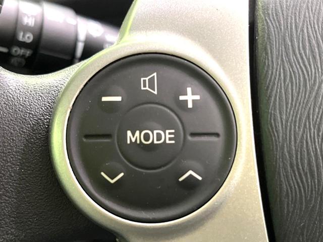 プリウス Sツーリングセレクション SDナビ ETC スマートキー HIDヘッドライト HIDフォグライト クルーズコントロール ステアリングスイッチ オートエアコン 純正17インチアルミホイール CD再生 地デジ オートライト(33枚目)