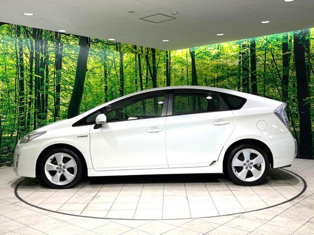 プリウス Sツーリングセレクション SDナビ ETC スマートキー HIDヘッドライト HIDフォグライト クルーズコントロール ステアリングスイッチ オートエアコン 純正17インチアルミホイール CD再生 地デジ オートライト(53枚目)