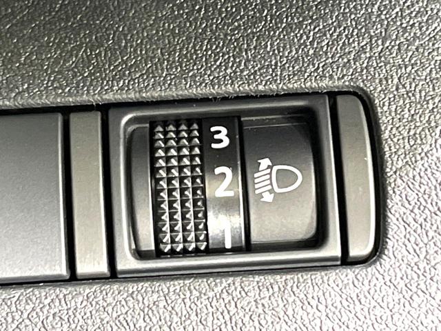 キックス X プロパイロット 衝突軽減装置 純正9型ナビ 全周囲カメラ ETC Bluetooth フルセグ ドラレコ ハーフレザーシート LEDヘッドライト LEDフォグ レーンキープアシスト クリアランスソナー(39枚目)