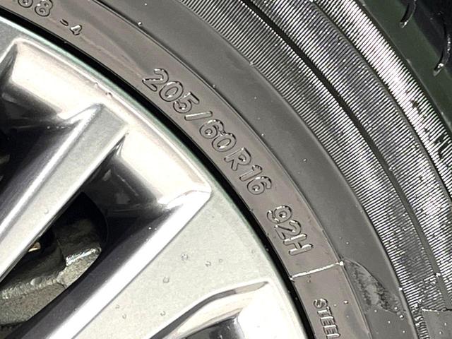 ヴォクシー ハイブリッドＳ－Ｇ　後席モニター　両側電動スライドドア　衝突軽減装置　純正９型ナビ　全周囲カメラ　レーダークルーズコントロール　ＥＴＣ　Ｂｌｕｅｔｏｏｔｈ　フルセグ　ドラレコ　ＬＥＤヘッド　レーンキープアシスト（28枚目）