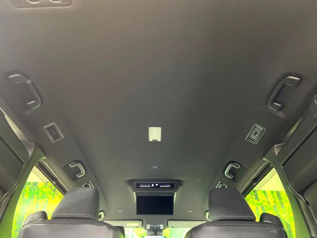 ヴォクシー ハイブリッドＳ－Ｇ　後席モニター　両側電動スライドドア　衝突軽減装置　純正９型ナビ　全周囲カメラ　レーダークルーズコントロール　ＥＴＣ　Ｂｌｕｅｔｏｏｔｈ　フルセグ　ドラレコ　ＬＥＤヘッド　レーンキープアシスト（53枚目）