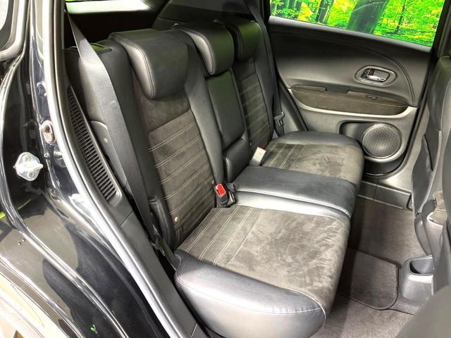 ヴェゼル ハイブリッドRS・ホンダセンシング 純正SDナビ バックカメラ 衝突被害軽減システム レーダークルーズ 禁煙車 ドラレコ コーナーセンサー スマートキー LEDヘッド ビルトインETC 車線逸脱警報 オートライト デュアルエアコン(9枚目)