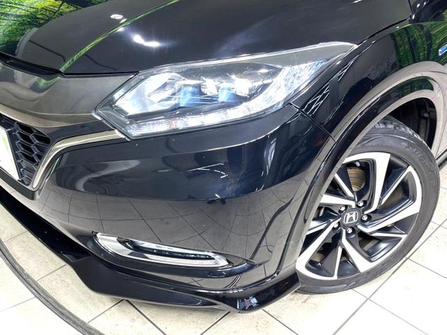 ヴェゼル ハイブリッドRS・ホンダセンシング 純正SDナビ バックカメラ 衝突被害軽減システム レーダークルーズ 禁煙車 ドラレコ コーナーセンサー スマートキー LEDヘッド ビルトインETC 車線逸脱警報 オートライト デュアルエアコン(12枚目)