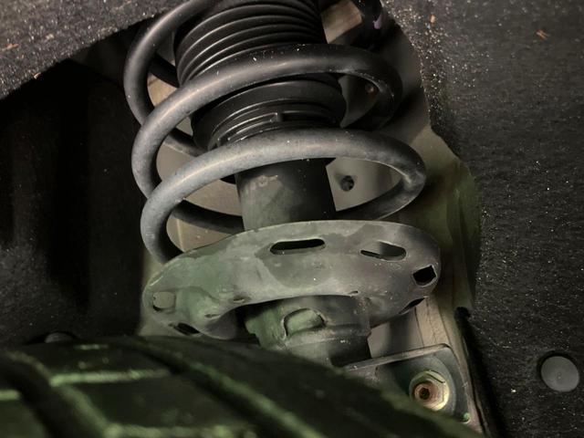 ヴェゼル ハイブリッドRS・ホンダセンシング 純正SDナビ バックカメラ 衝突被害軽減システム レーダークルーズ 禁煙車 ドラレコ コーナーセンサー スマートキー LEDヘッド ビルトインETC 車線逸脱警報 オートライト デュアルエアコン(24枚目)