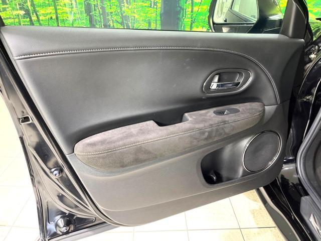 ヴェゼル ハイブリッドRS・ホンダセンシング 純正SDナビ バックカメラ 衝突被害軽減システム レーダークルーズ 禁煙車 ドラレコ コーナーセンサー スマートキー LEDヘッド ビルトインETC 車線逸脱警報 オートライト デュアルエアコン(43枚目)