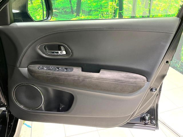 ヴェゼル ハイブリッドRS・ホンダセンシング 純正SDナビ バックカメラ 衝突被害軽減システム レーダークルーズ 禁煙車 ドラレコ コーナーセンサー スマートキー LEDヘッド ビルトインETC 車線逸脱警報 オートライト デュアルエアコン(45枚目)