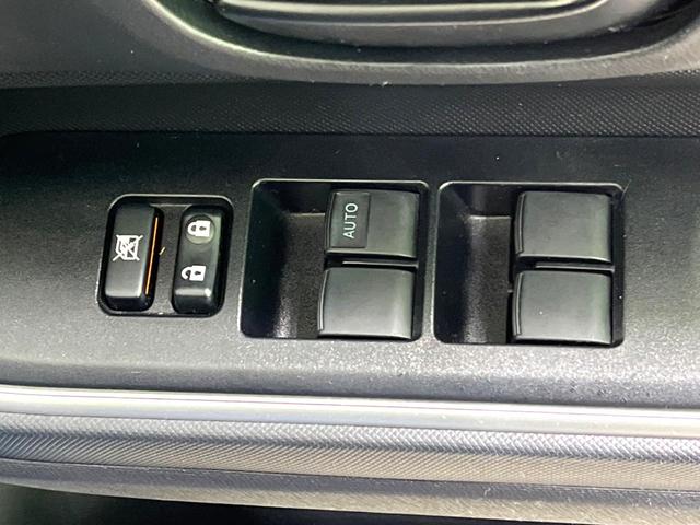 アクア S 純正ナビ バックカメラ 衝突軽減 禁煙車 ドラレコ ETC2.0 オートエアコン Bluetooth フルセグ オートマチックハイビーム 横滑り防止装置 ドアバイザー プライバシーガラス(36枚目)