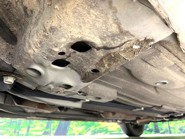 ノート X 禁煙車 全周囲カメラ ナビゲーション 衝突軽減装置 車線逸脱警報 クリアランスソナー オートライト スマートキー アイドリングストップ シートリフター バニティミラー スペアタイヤ(22枚目)