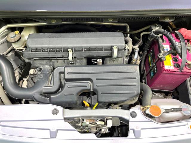 ミラココア ココアプラスX 禁煙車 スマートキー HIDヘッド オートエアコン CD再生 電動格納ミラー 衝突安全ボディー 横滑り防止装置 アイドリングストップ ルーフレール バニティーミラー ベンチシート 盗難防止システム(18枚目)