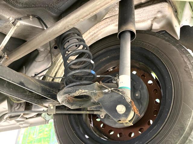 ミラココア ココアプラスX 禁煙車 スマートキー HIDヘッド オートエアコン CD再生 電動格納ミラー 衝突安全ボディー 横滑り防止装置 アイドリングストップ ルーフレール バニティーミラー ベンチシート 盗難防止システム(21枚目)