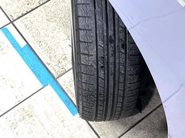 ミラココア ココアプラスX 禁煙車 スマートキー HIDヘッド オートエアコン CD再生 電動格納ミラー 衝突安全ボディー 横滑り防止装置 アイドリングストップ ルーフレール バニティーミラー ベンチシート 盗難防止システム(29枚目)