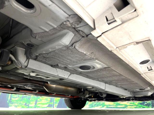 ヤリス ハイブリッドＸ　バックカメラ　衝突被害軽減システム　レーダークルーズ　禁煙車　ビルトインＥＴＣ　車線逸脱警報　オートライト　オートエアコン　Ｂｌｕｅｔｏｏｔｈ（24枚目）