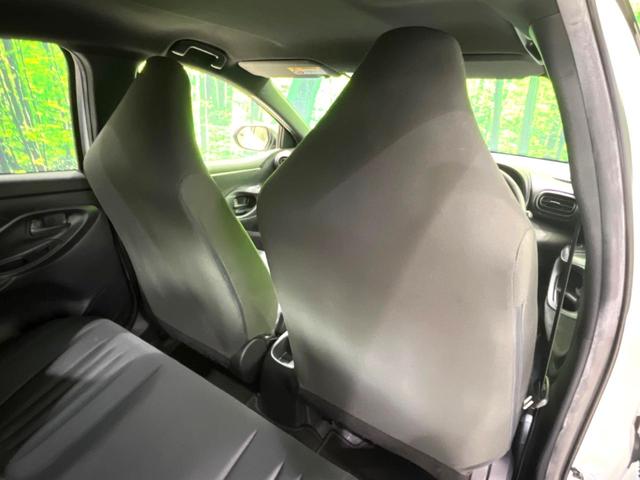 ヤリス ハイブリッドＸ　バックカメラ　衝突被害軽減システム　レーダークルーズ　禁煙車　ビルトインＥＴＣ　車線逸脱警報　オートライト　オートエアコン　Ｂｌｕｅｔｏｏｔｈ（28枚目）