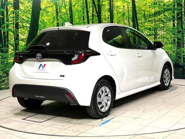 ヤリス ハイブリッドＸ　バックカメラ　衝突被害軽減システム　レーダークルーズ　禁煙車　ビルトインＥＴＣ　車線逸脱警報　オートライト　オートエアコン　Ｂｌｕｅｔｏｏｔｈ（39枚目）