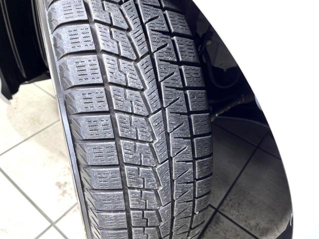 ヤリス ハイブリッドＸ　バックカメラ　衝突被害軽減システム　レーダークルーズ　禁煙車　ビルトインＥＴＣ　車線逸脱警報　オートライト　オートエアコン　Ｂｌｕｅｔｏｏｔｈ（43枚目）