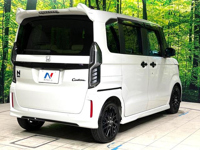 N-BOXカスタム Lターボ スタイル+ブラック 両側電動ドア 純正SDナビ バックカメラ 衝突被害軽減システム 禁煙車 レザーシート ドラレコ コーナーセンサー スマートキー LEDヘッド ビルトインETC クルコン 車線逸脱警報 オートライト(18枚目)