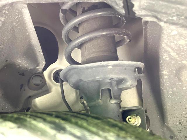 N-BOXカスタム Lターボ スタイル+ブラック 両側電動ドア 純正SDナビ バックカメラ 衝突被害軽減システム 禁煙車 レザーシート ドラレコ コーナーセンサー スマートキー LEDヘッド ビルトインETC クルコン 車線逸脱警報 オートライト(21枚目)