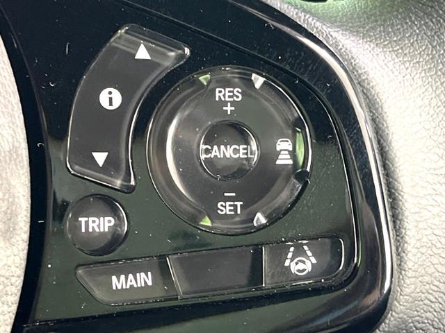 N-BOXカスタム Lターボ スタイル+ブラック 両側電動ドア 純正SDナビ バックカメラ 衝突被害軽減システム 禁煙車 レザーシート ドラレコ コーナーセンサー スマートキー LEDヘッド ビルトインETC クルコン 車線逸脱警報 オートライト(24枚目)