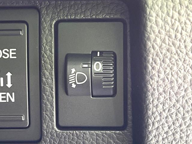 ステップワゴン e:HEVスパーダ 登録済未使用車 両側電動スライドドア 純正11.4型ナビ バックカメラ 衝突軽減 レーダークルーズ パドルシフト 電動リアゲート ハーフレザーシート コーナーセンサー LEDヘッド オートハイビーム(39枚目)