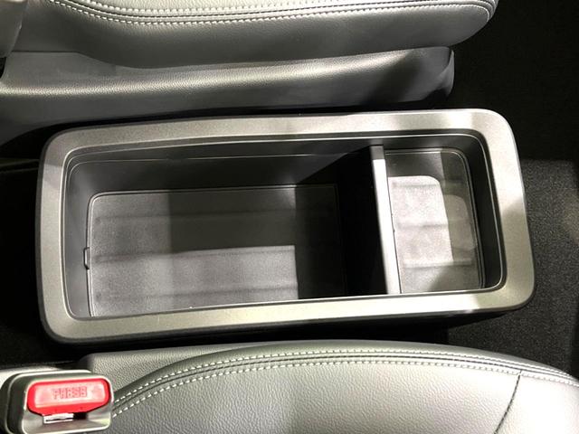 ステップワゴン e:HEVスパーダ 登録済未使用車 両側電動スライドドア 純正11.4型ナビ バックカメラ 衝突軽減 レーダークルーズ パドルシフト 電動リアゲート ハーフレザーシート コーナーセンサー LEDヘッド オートハイビーム(57枚目)