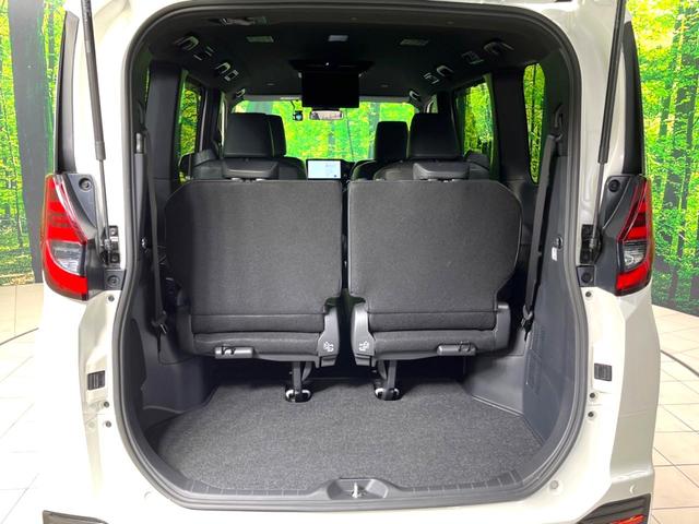 ノア ハイブリッドS-Z 純正ナビ10インチ 後席モニター 衝突被害軽減システム 両側電動スライドドア レーダークルーズ ETC2.0 ドラレコ ハーフレザーシート コーナーセンサー LEDヘッドライト 車線逸脱防止装置(11枚目)