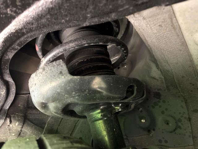 ノア ハイブリッドS-Z 純正ナビ10インチ 後席モニター 衝突被害軽減システム 両側電動スライドドア レーダークルーズ ETC2.0 ドラレコ ハーフレザーシート コーナーセンサー LEDヘッドライト 車線逸脱防止装置(21枚目)