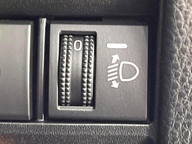 ノア ハイブリッドS-Z 純正ナビ10インチ 後席モニター 衝突被害軽減システム 両側電動スライドドア レーダークルーズ ETC2.0 ドラレコ ハーフレザーシート コーナーセンサー LEDヘッドライト 車線逸脱防止装置(37枚目)