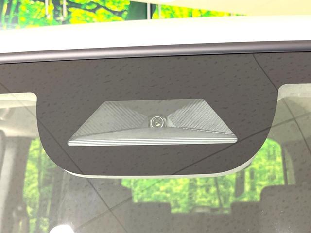 N-BOX ベースグレード 届出済未使用車 衝突軽減 レーダークルーズ レーンアシスト 片側電動スライドドア コーナーセンサー スマートキー LEDヘッドライト オートハイビーム 車線逸脱警報 オートライト オートエアコン(3枚目)