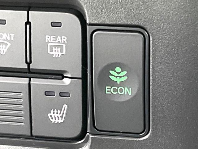 N-BOX ベースグレード 届出済未使用車 衝突軽減 レーダークルーズ レーンアシスト 片側電動スライドドア コーナーセンサー スマートキー LEDヘッドライト オートハイビーム 車線逸脱警報 オートライト オートエアコン(62枚目)