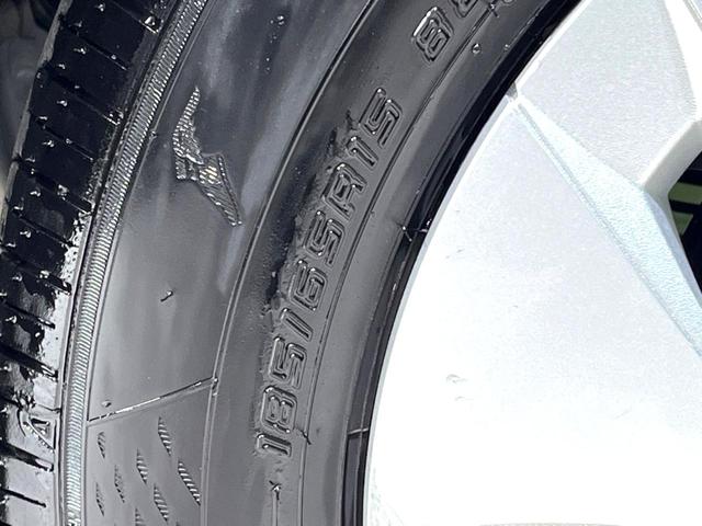 アクア X 純正ナビ バックカメラ 衝突被害軽減システム レーダークルーズ スマートキー LEDヘッドライト ビルトインETC オートハイビーム 車線逸脱警報 オートライト オートエアコン Bluetooth(44枚目)