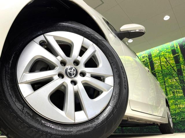 プリウス S 衝突軽減装置 ナビゲーション バックカメラ レーダークルーズコントロール オートハイビーム ETC シートリフター ステアリングスイッチ 革巻きステアリング LEDヘッドライト オートライト(14枚目)